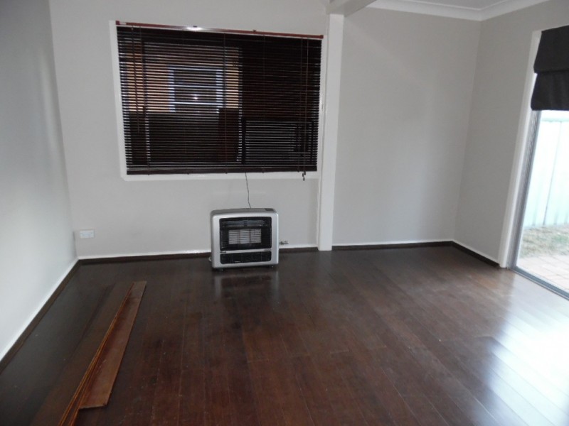 9 Torch Street, Bathurst NSW 2795