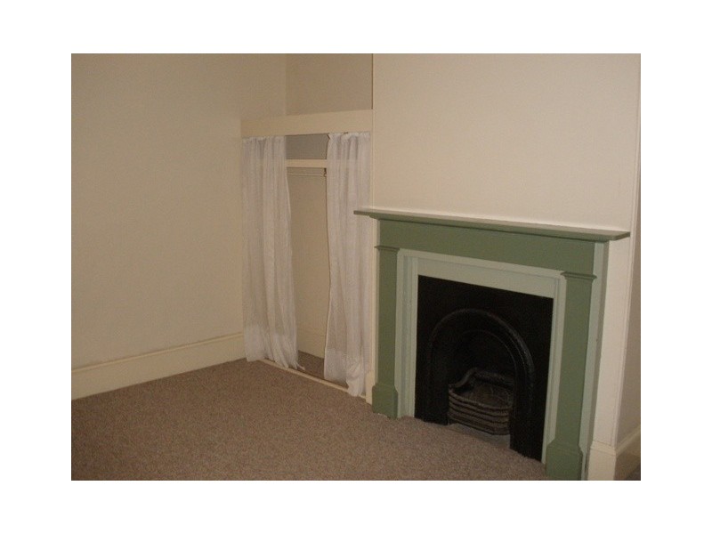 2/202 Durham St, Bathurst NSW 2795