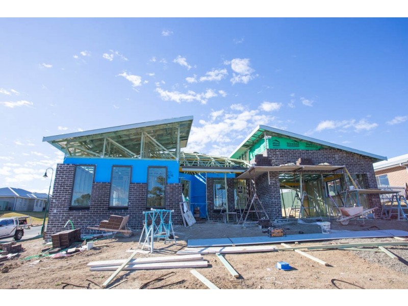 20 Governors Parade, Windradyne NSW 2795