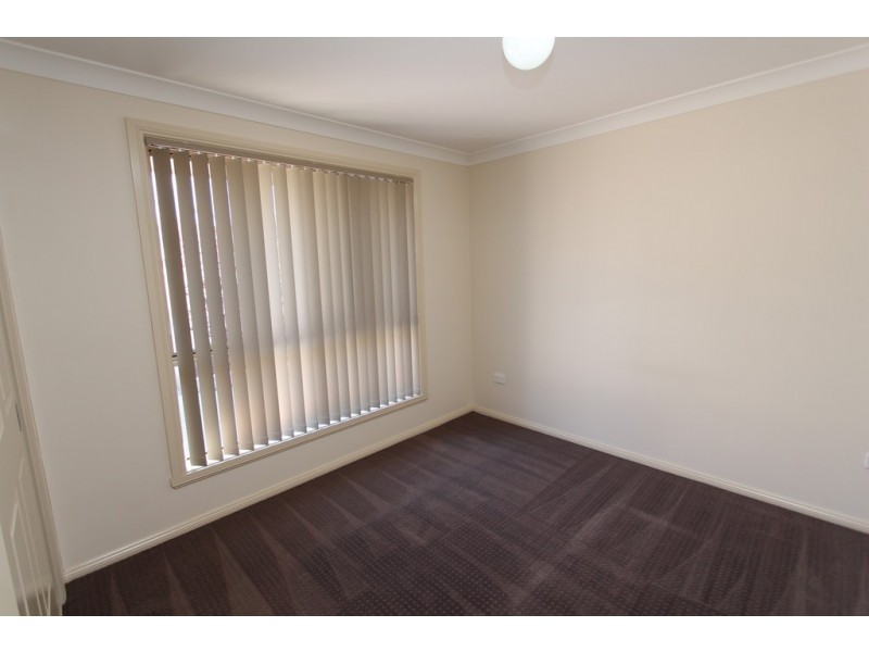 3/163a Keppel Street, Bathurst NSW 2795