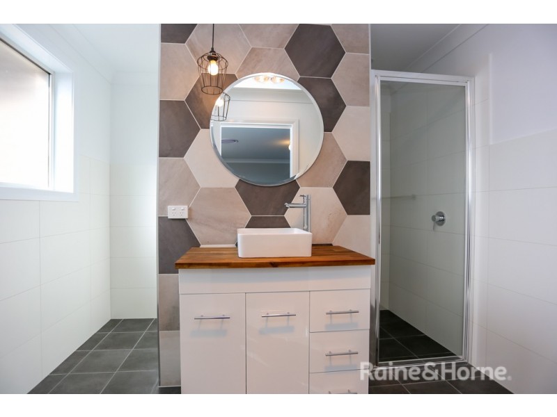 14 Basalt Way, Kelso NSW 2795