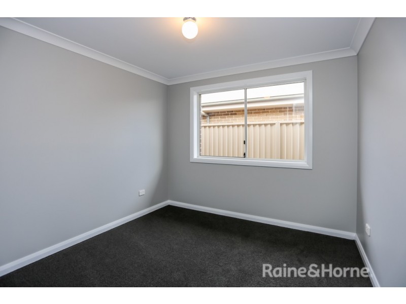 14 Basalt Way, Kelso NSW 2795