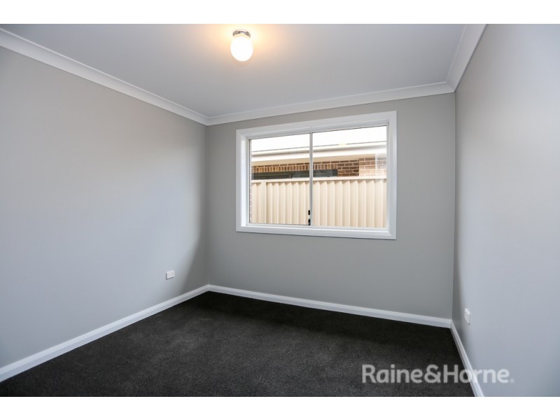 14 Basalt Way, Kelso NSW 2795