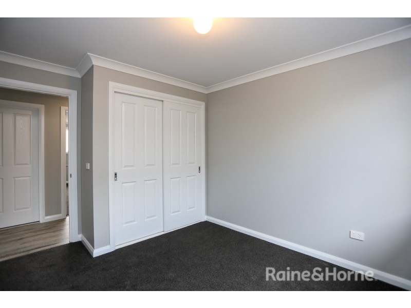 14 Basalt Way, Kelso NSW 2795
