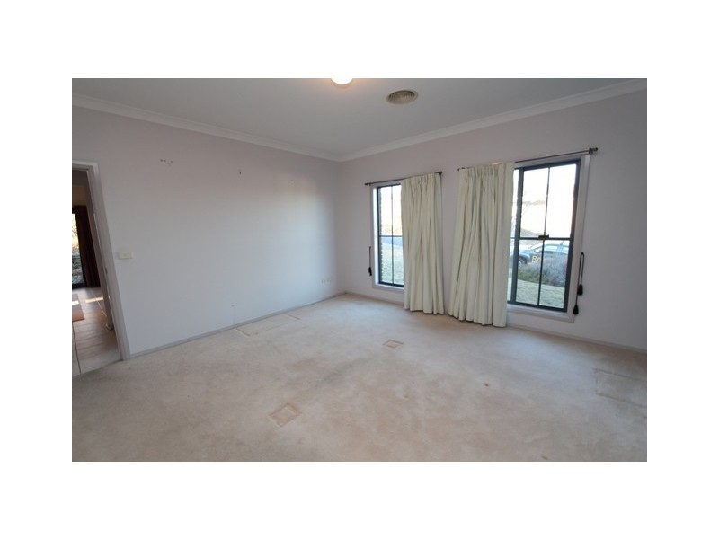 4 Shackleton Place, Windradyne NSW 2795