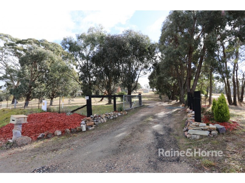 715 Eusdale Road, Meadow Flat NSW 2795