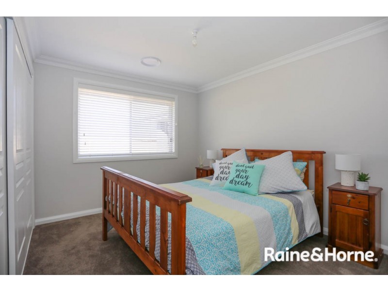 10 McGillan Drive, Kelso NSW 2795
