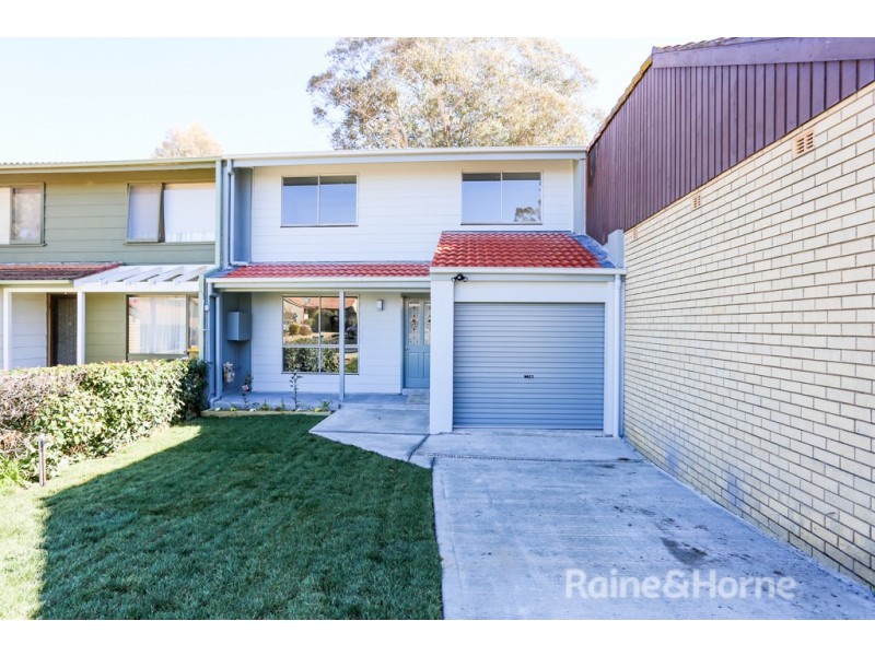 10 Rivett Place, Kelso NSW 2795