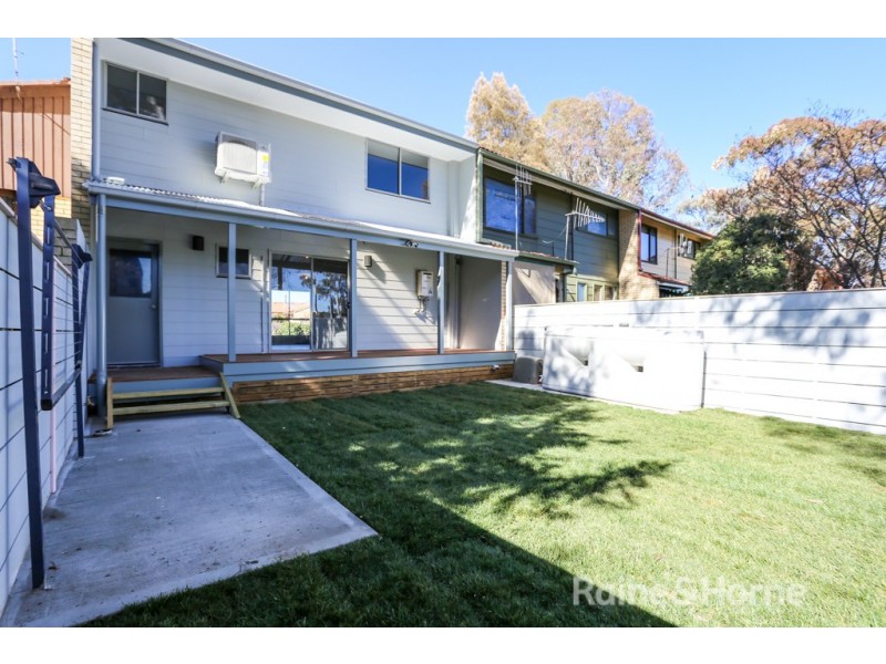 10 Rivett Place, Kelso NSW 2795