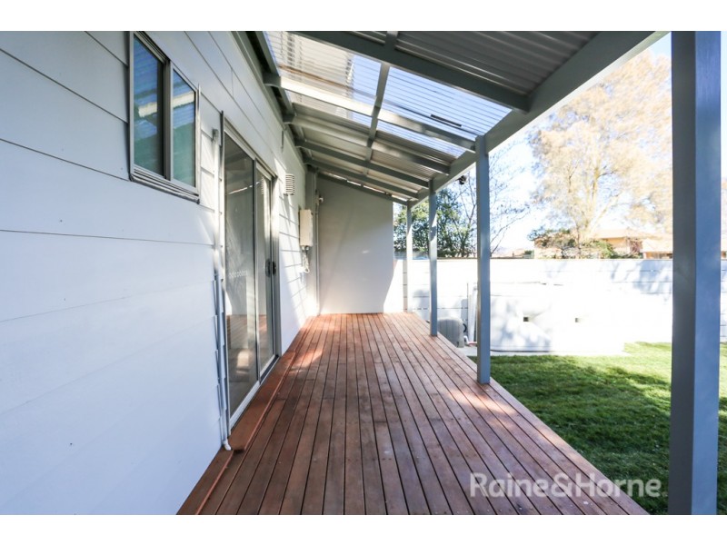 10 Rivett Place, Kelso NSW 2795