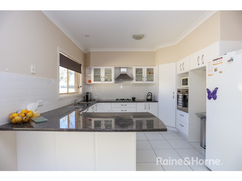 14 Ranken Street, Eglinton NSW 2795