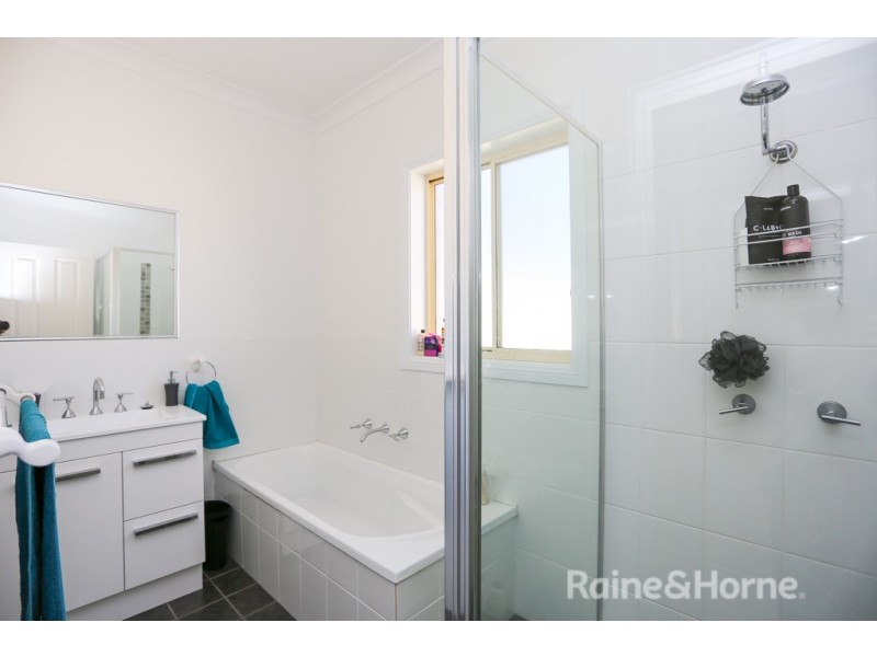 14 Ranken Street, Eglinton NSW 2795