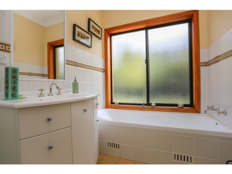 34 Cherry Lane, Robin Hill NSW 2795