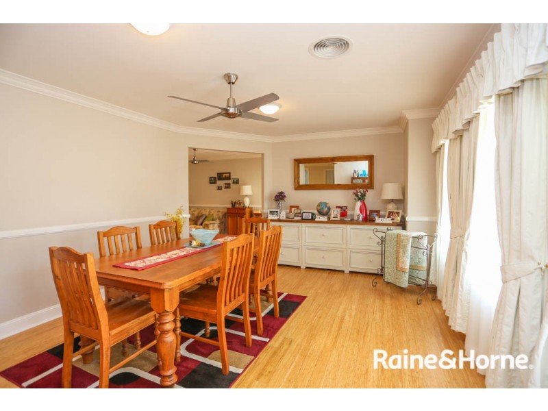 30 Emerald Drive, Kelso NSW 2795