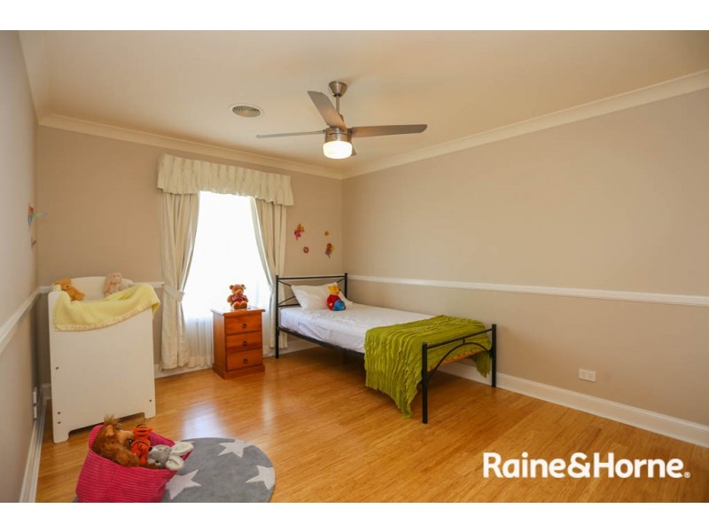 30 Emerald Drive, Kelso NSW 2795