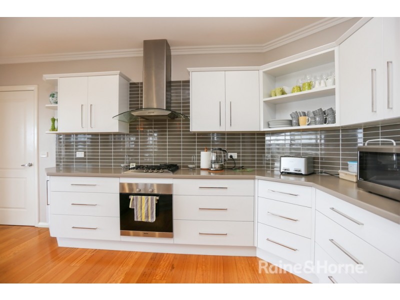 74 Blue Ridge Drive, White Rock NSW 2795