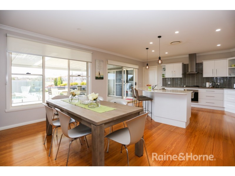 74 Blue Ridge Drive, White Rock NSW 2795