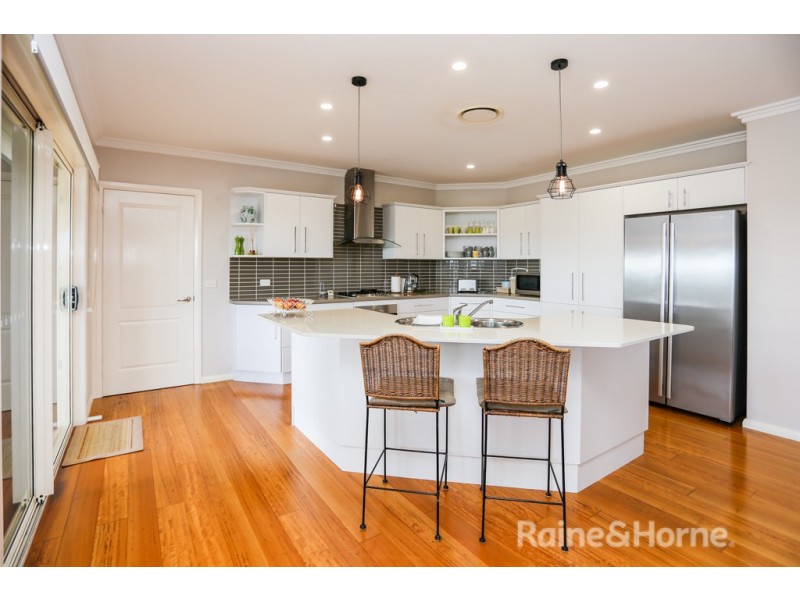 74 Blue Ridge Drive, White Rock NSW 2795