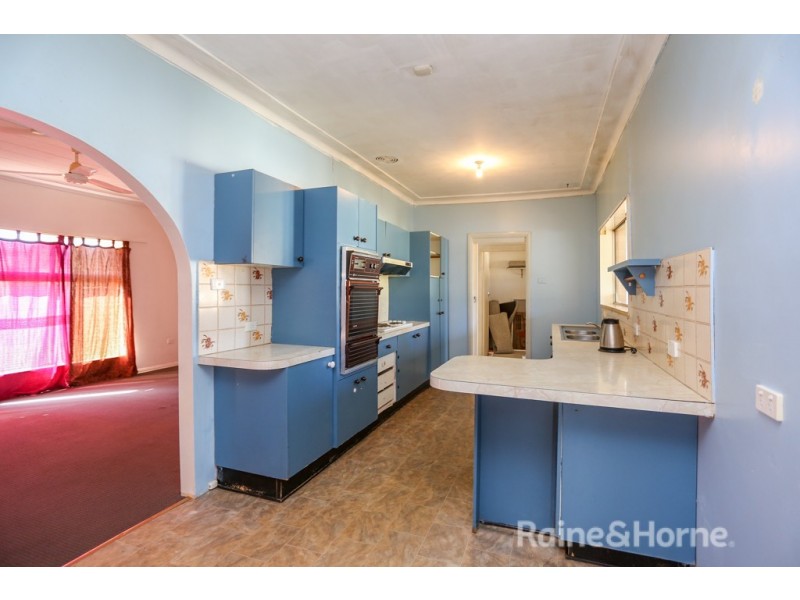 29 Perrier Place, Kelso NSW 2795