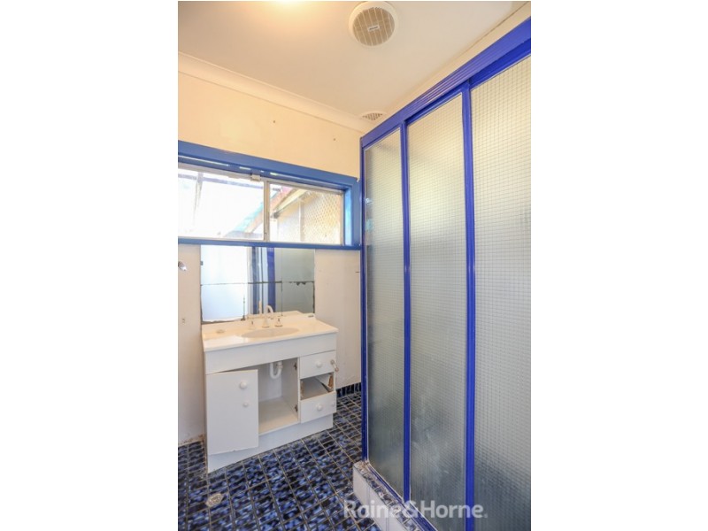 29 Perrier Place, Kelso NSW 2795