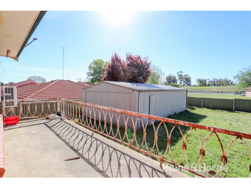 29 Perrier Place, Kelso NSW 2795