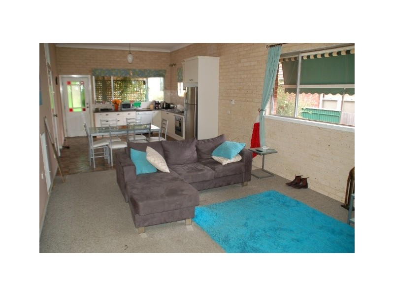 212 Rocket St, Bathurst NSW 2795