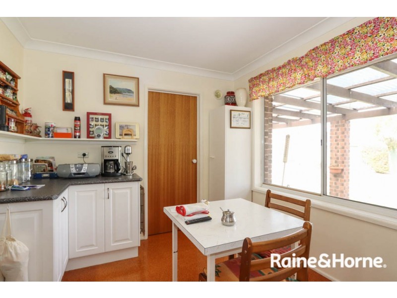 12 Jamison Place, Windradyne NSW 2795