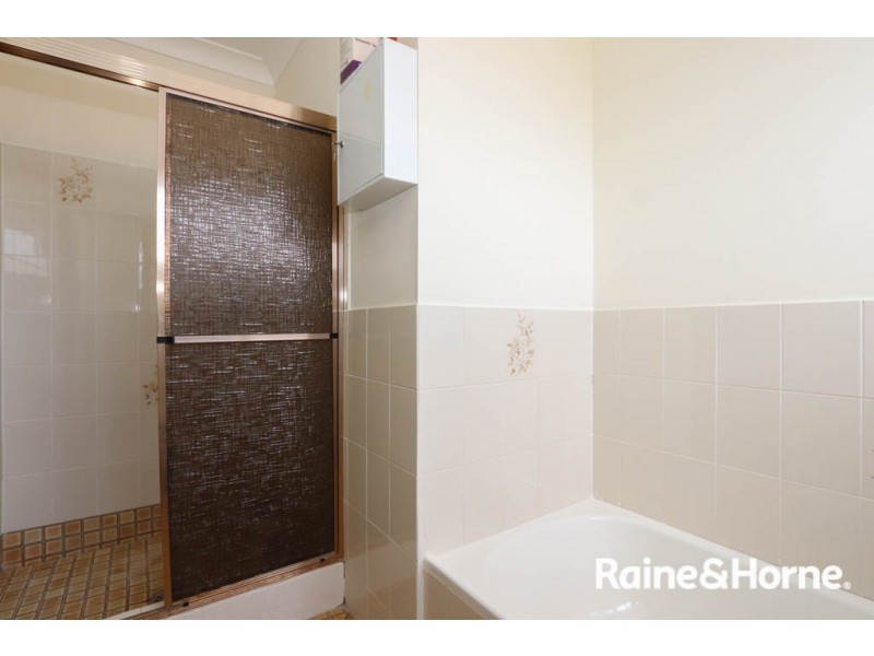 12 Jamison Place, Windradyne NSW 2795