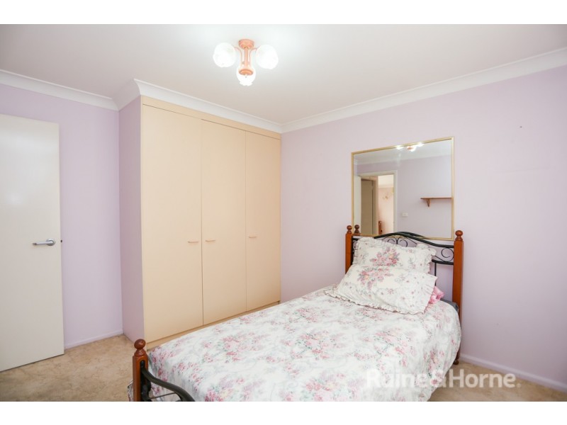 9/29a View Street, Kelso NSW 2795