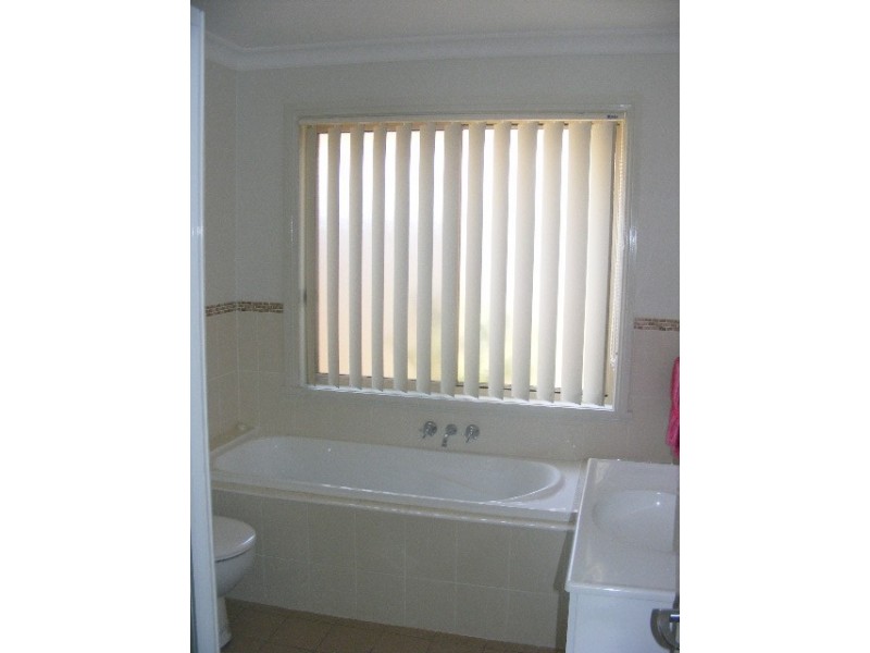 3/128 Howick St, Bathurst NSW 2795