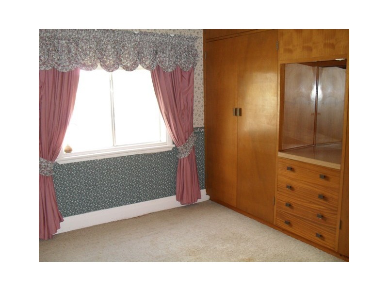 205 Brilliant St, Bathurst NSW 2795