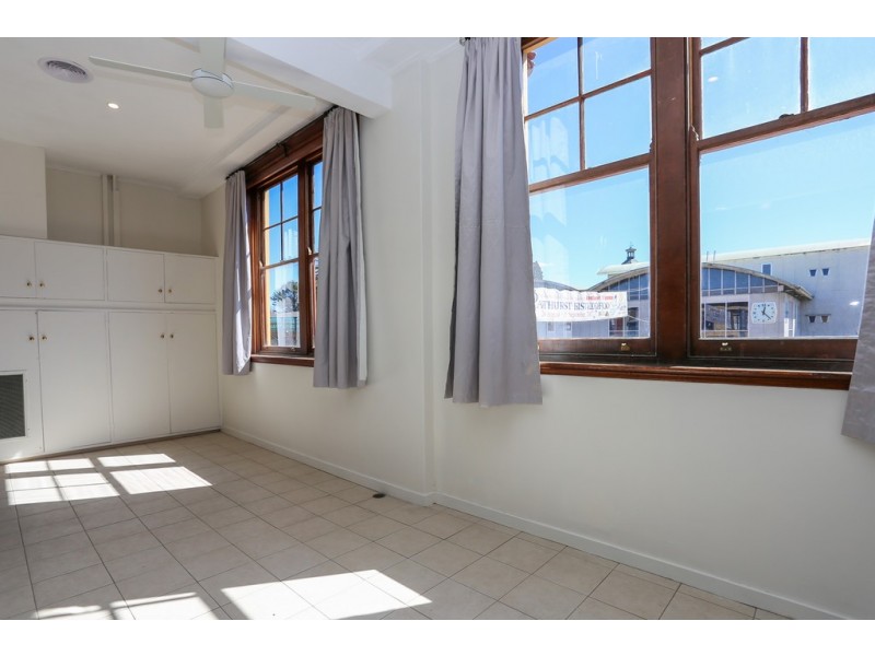 156 Russell St, Bathurst NSW 2795