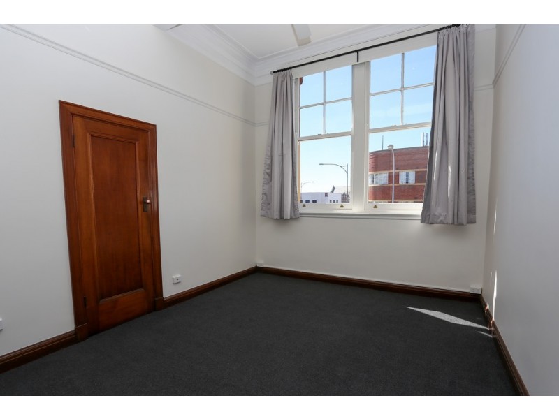 156 Russell St, Bathurst NSW 2795