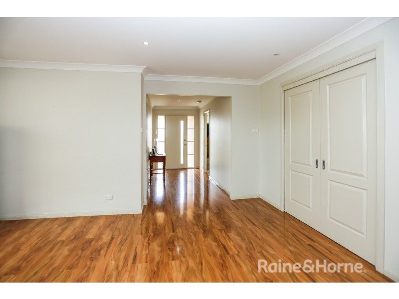 37a Sapphire Crescent, Kelso NSW 2795