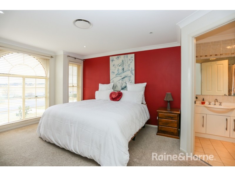 37a Sapphire Crescent, Kelso NSW 2795