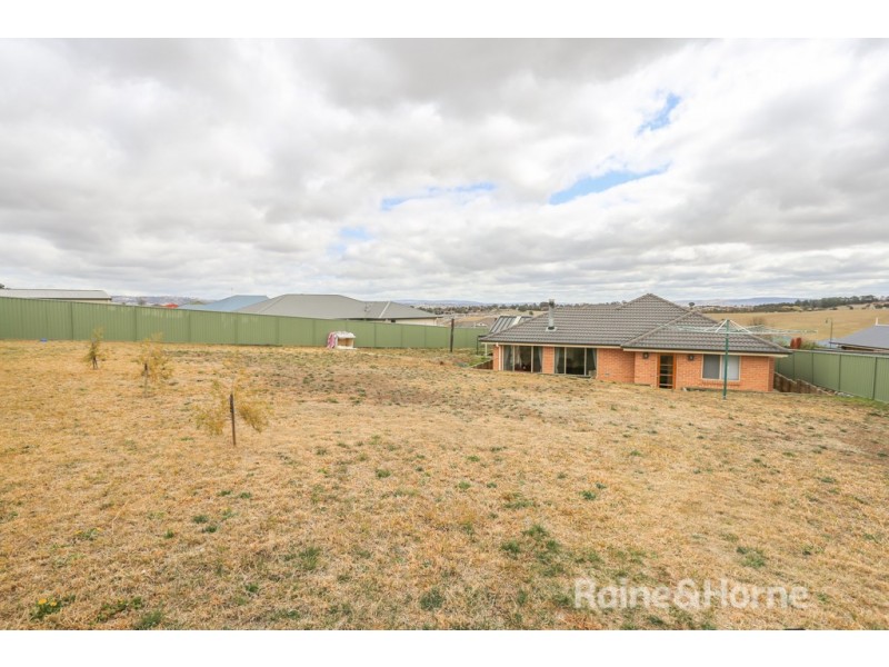 37a Sapphire Crescent, Kelso NSW 2795