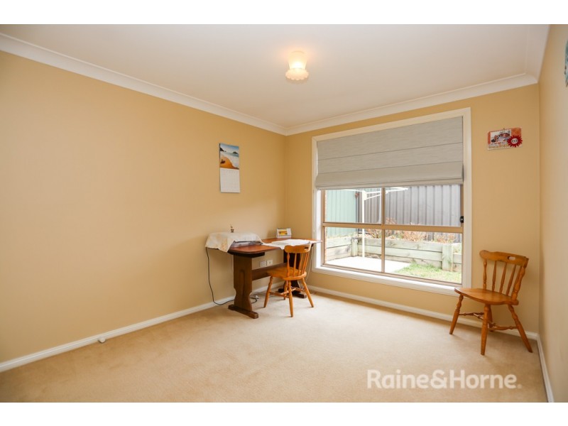 16a Vittoria Street, Bathurst NSW 2795