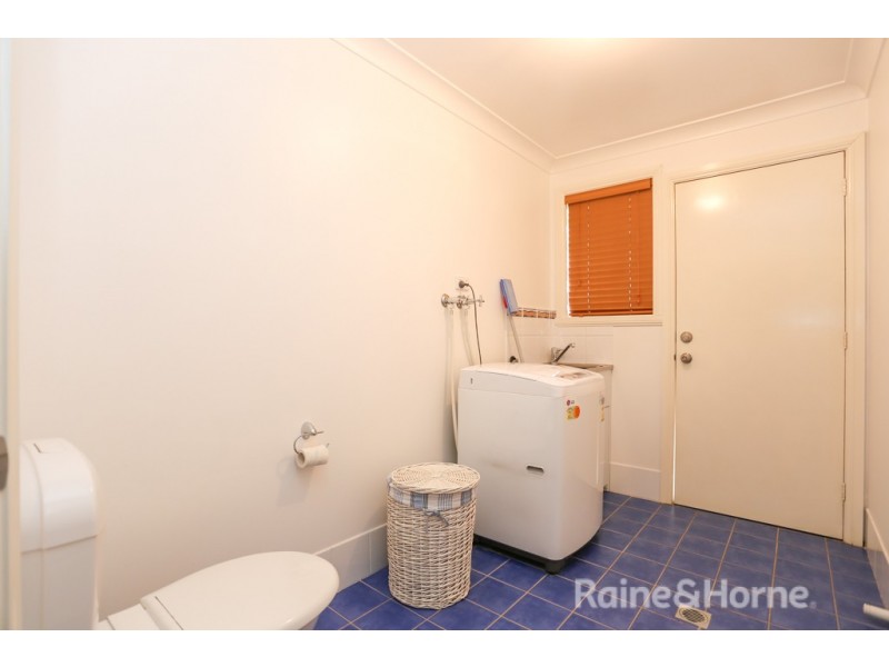 16a Vittoria Street, Bathurst NSW 2795