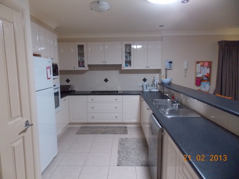 66 Blue Ridge Drive, Bathurst NSW 2795