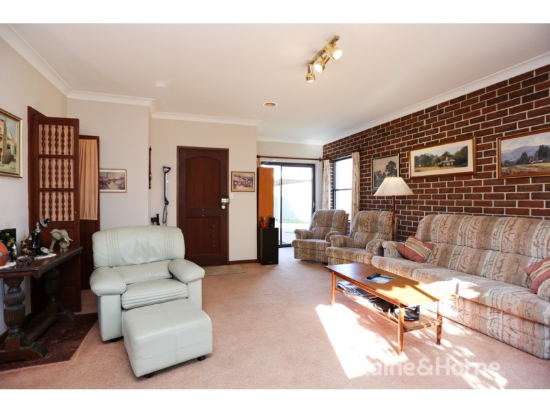 12 Logan Street, Eglinton NSW 2795