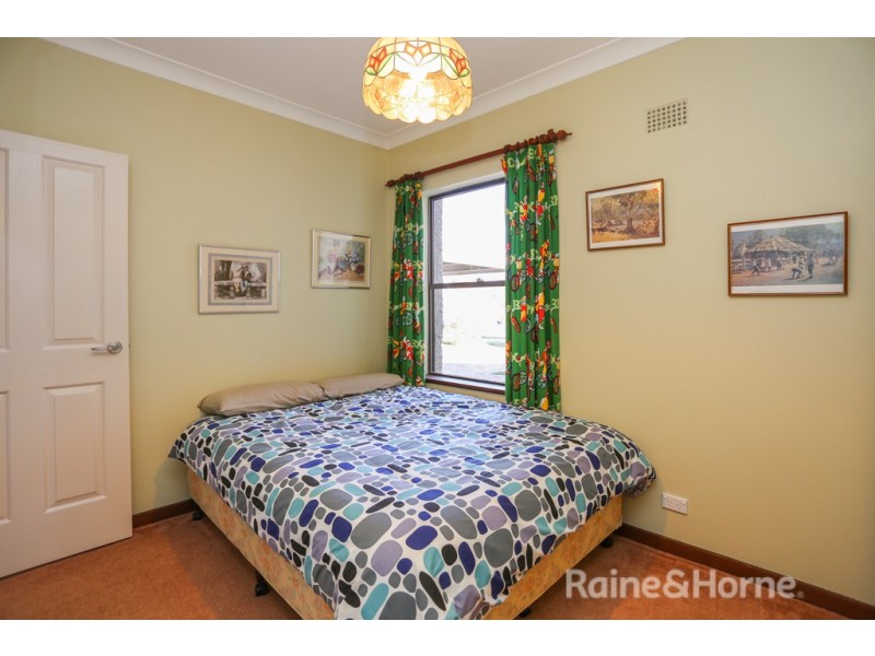 12 Logan Street, Eglinton NSW 2795