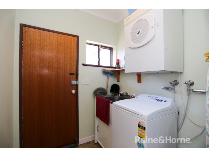 12 Logan Street, Eglinton NSW 2795