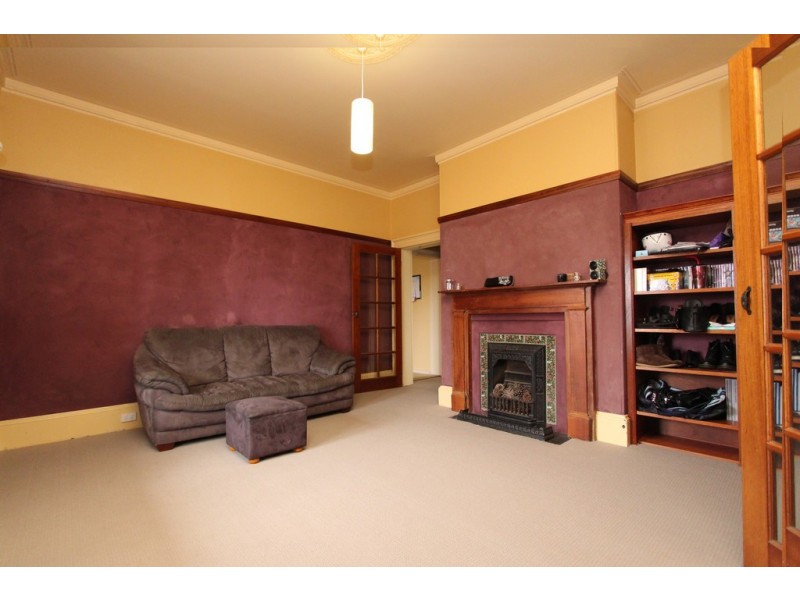 202 Durham Street, Bathurst NSW 2795