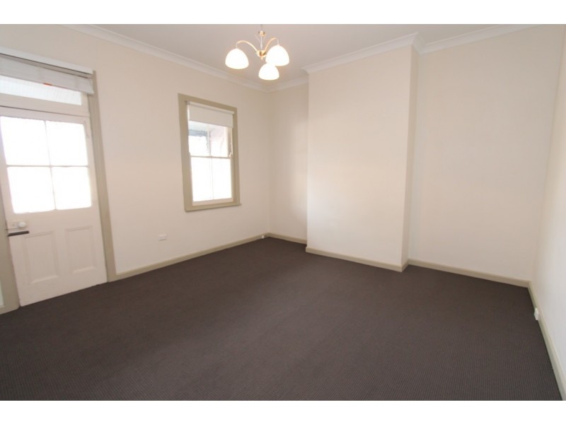 95 Havannah St, Bathurst NSW 2795