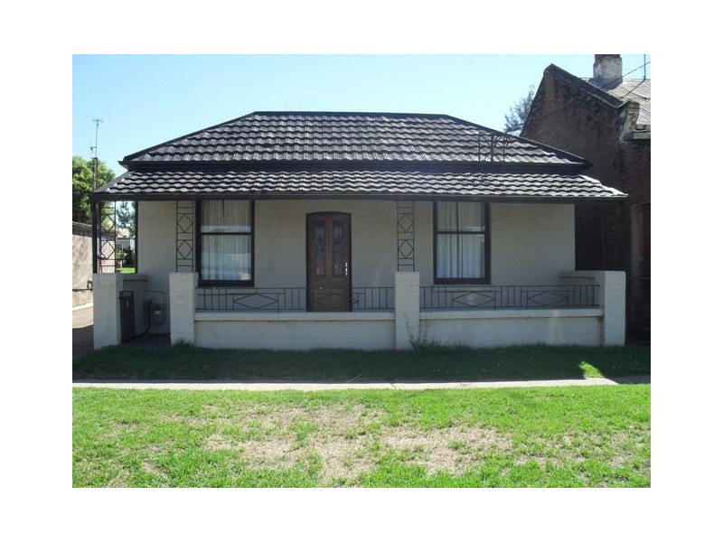 186 Durham St, Bathurst NSW 2795