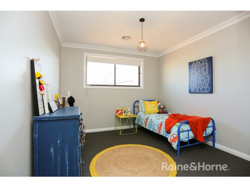8 Kemp Street, Eglinton NSW 2795