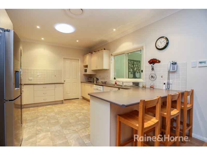 127 Blue Ridge Drive, White Rock NSW 2795