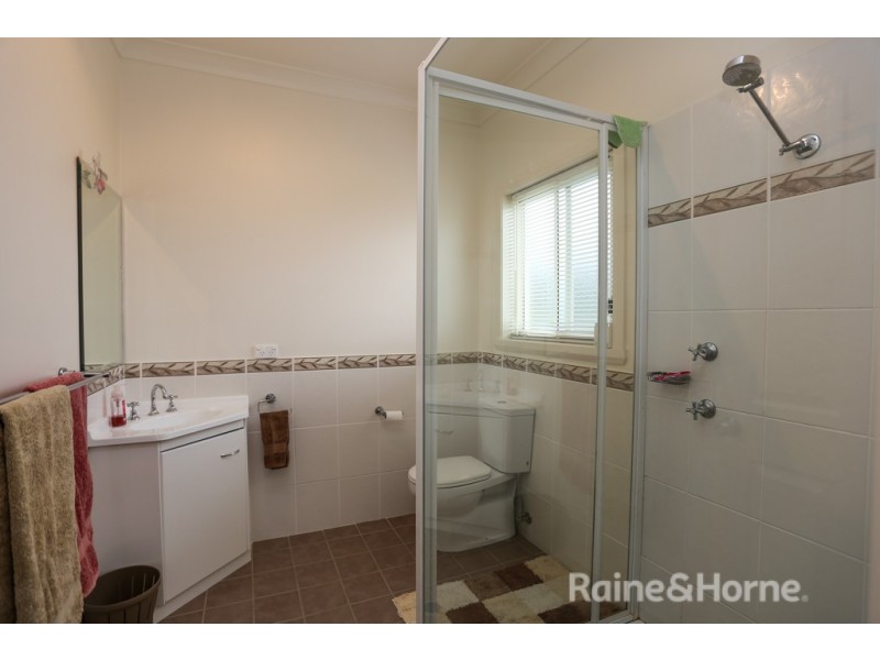 127 Blue Ridge Drive, White Rock NSW 2795