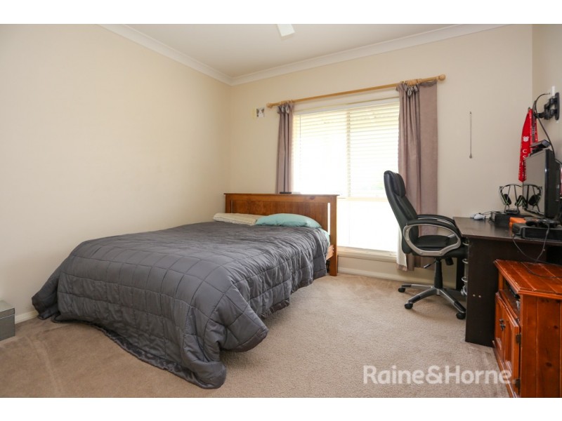 127 Blue Ridge Drive, White Rock NSW 2795