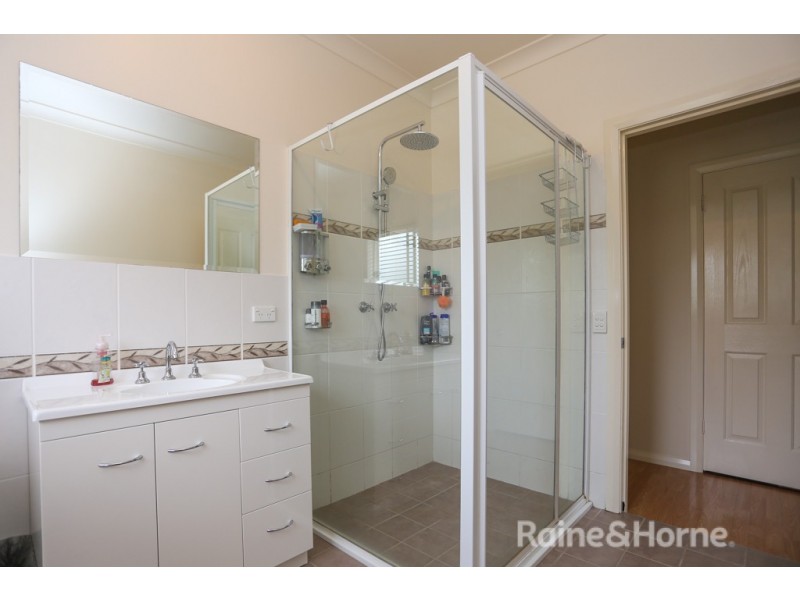 127 Blue Ridge Drive, White Rock NSW 2795